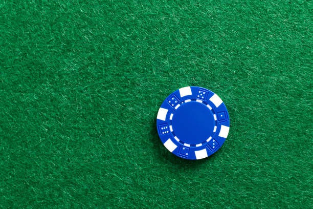 lotre Bingo live table interface showing card marking and player count